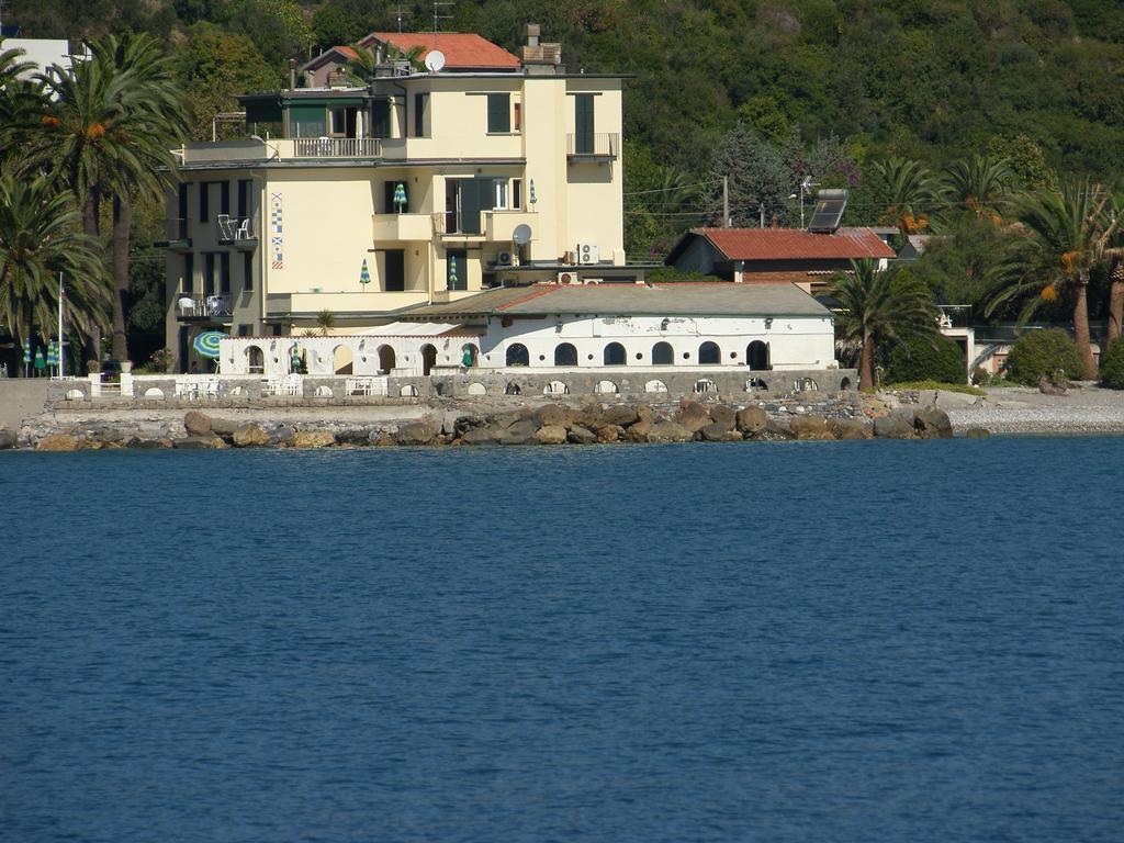 Residence Villa Miky Albenga Zewnętrze zdjęcie